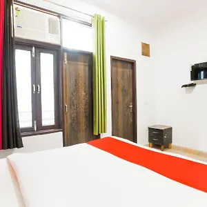 **** Hotel O Welcome Residency India